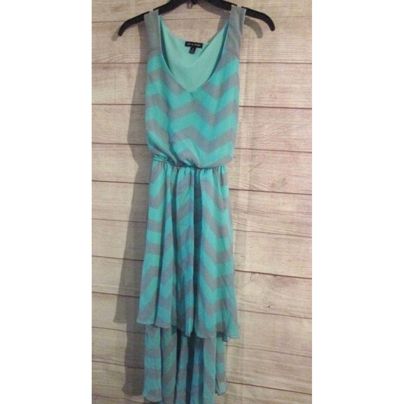 As You Wish Hi-Low Dress Size Medium  Multicolor Lined Chevron Sleeveless Belted - Picture 1 of 5